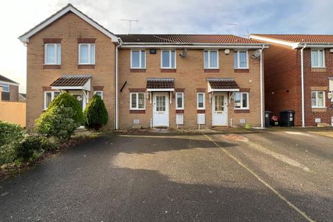 2 bedroom terraced house to rent, French Close, Bristol BS48