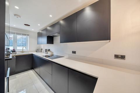 3 bedroom end of terrace house for sale, Parish Close, Watford, WD25