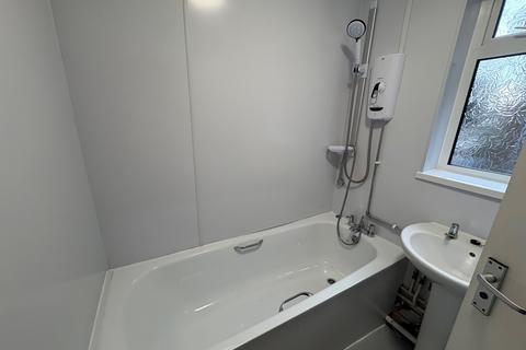 2 bedroom end of terrace house for sale, West End, Silverstone, Towcester, NN12