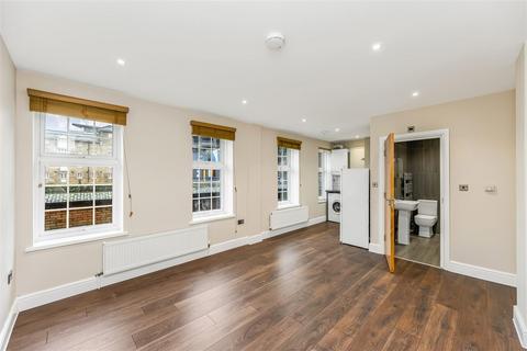Studio to rent, Quayside House, Abbey Road, Barking,IG11