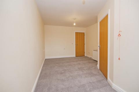 1 bedroom retirement property to rent, 11 Magnolia Grange, 92-94 New Bristol Road BS22