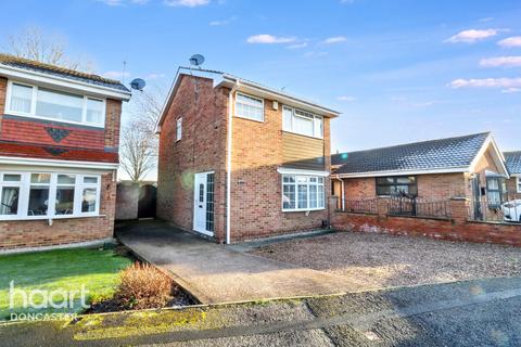 3 bedroom detached house for sale, Handsworth Gardens, Armthorpe, Doncaster