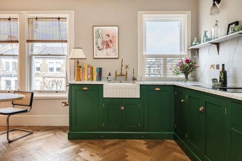 2 bedroom flat for sale, Fernhead Road, London W9