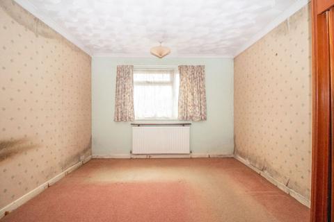 3 bedroom detached bungalow for sale, Hazleton Way, Cowplain, PO8 9BP