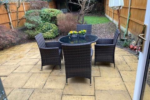 3 bedroom terraced house for sale, The Circuit, Cheshire SK9