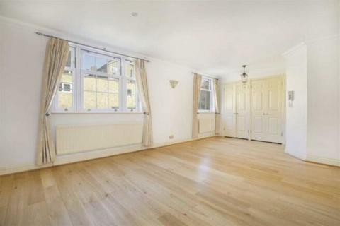 4 bedroom house to rent, Belmont Mews, London SW19