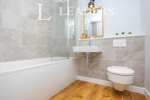 2 bedroom flat to rent, Marischal Road, SE13