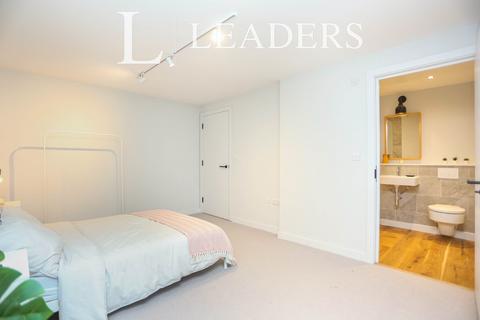 2 bedroom flat to rent, Marischal Road, SE13