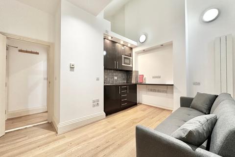 Studio to rent, Inglewood Mansions, London NW6