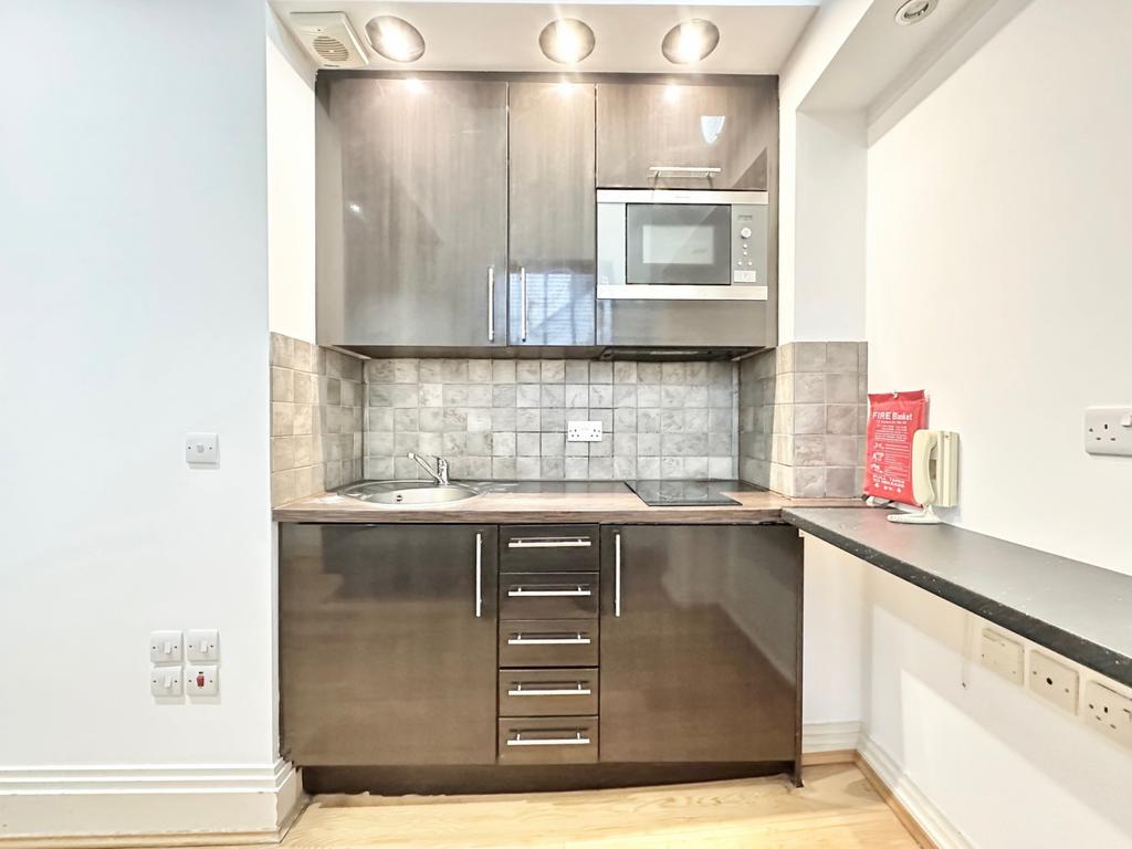 Apartment in London - View 4