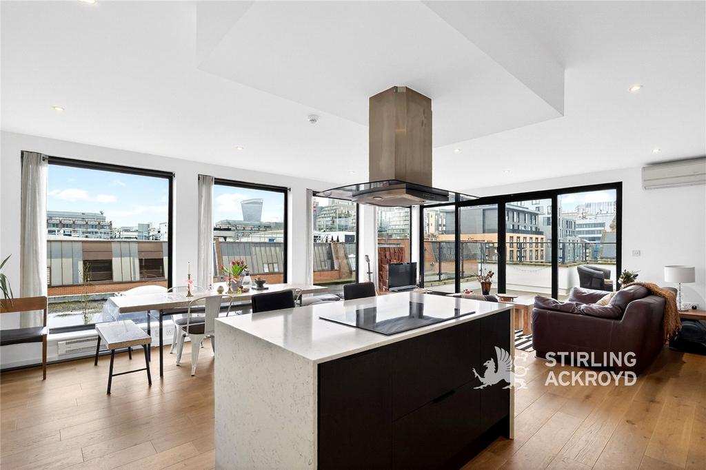Reception/Kitchen