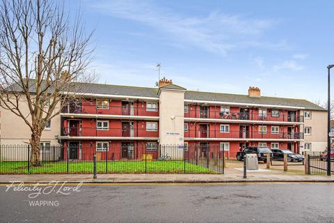 1 bedroom flat for sale, Woodseer Street, LONDON E1