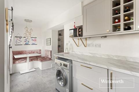 1 bedroom apartment to rent, CLAPHAM ROAD, SW9