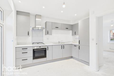 2 bedroom end of terrace house for sale, Bronze Fields, Bury St Edmunds
