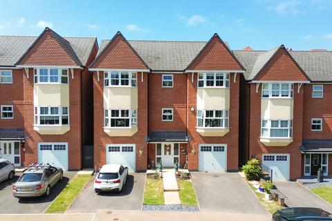 5 bedroom detached house for sale, Broadleaf Way, Newport, NP20