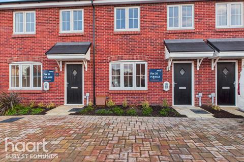 3 bedroom terraced house for sale, Bronze Fields, Bury St Edmunds