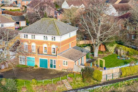 undefined, Willow Drive, Devizes, Wiltshire, SN10
