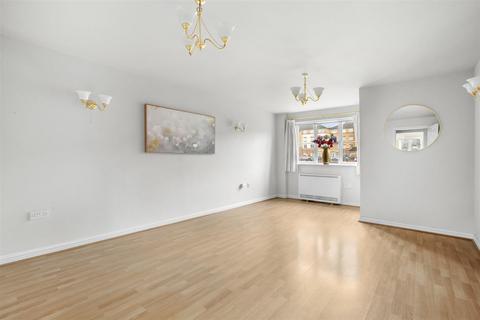 2 bedroom apartment for sale, Princes Gate, High Wycombe HP13