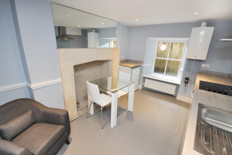 Kitchen/Living Room