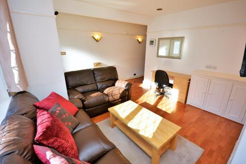1 bedroom flat to rent, Kimble Road, Colliers Wood, London, SW19