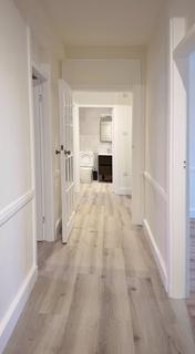 2 bedroom flat to rent, Tite Street, London SW3