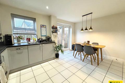 3 bedroom end of terrace house for sale, Brandside Avenue, Buxton