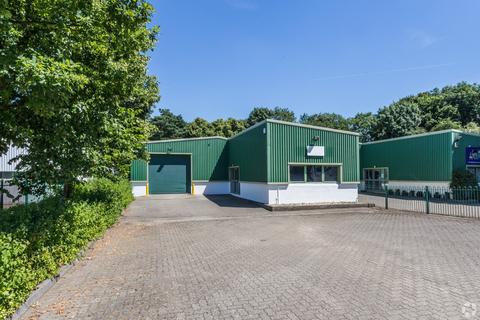 Property to rent, 18-19 Gallowhill Rd Northampton NN4 7EE