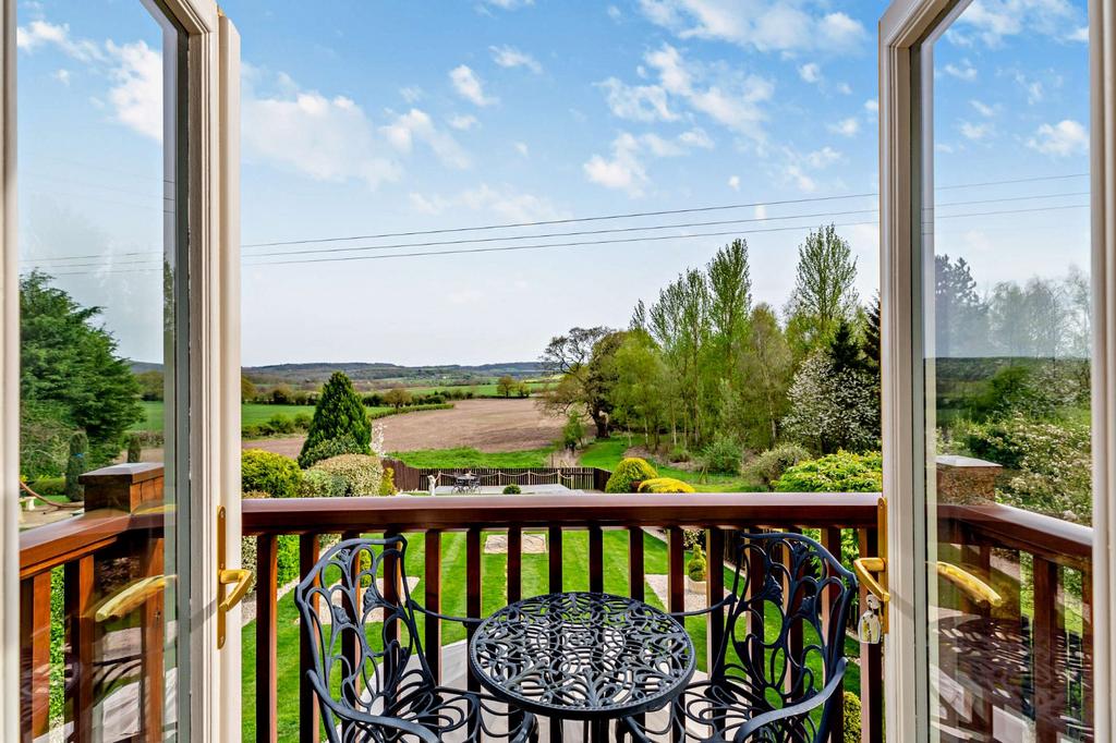 Principal Balcony