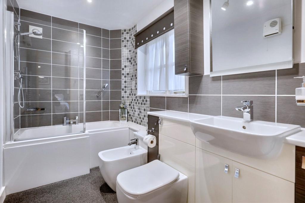 Principal Ensuite