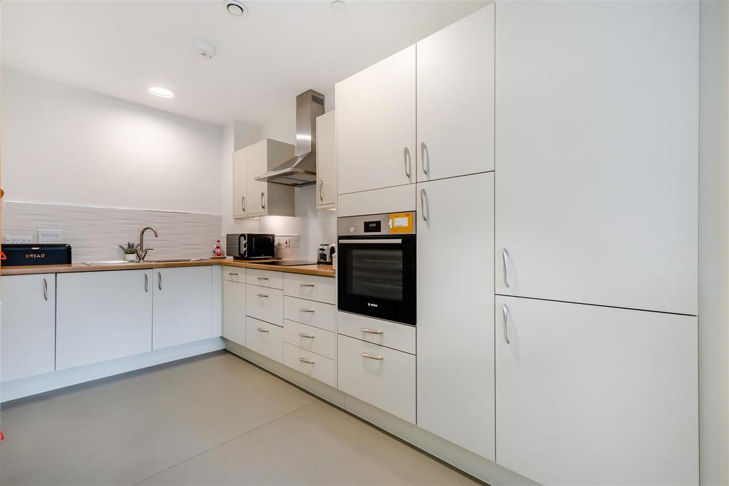 8650995-interior13.jpg