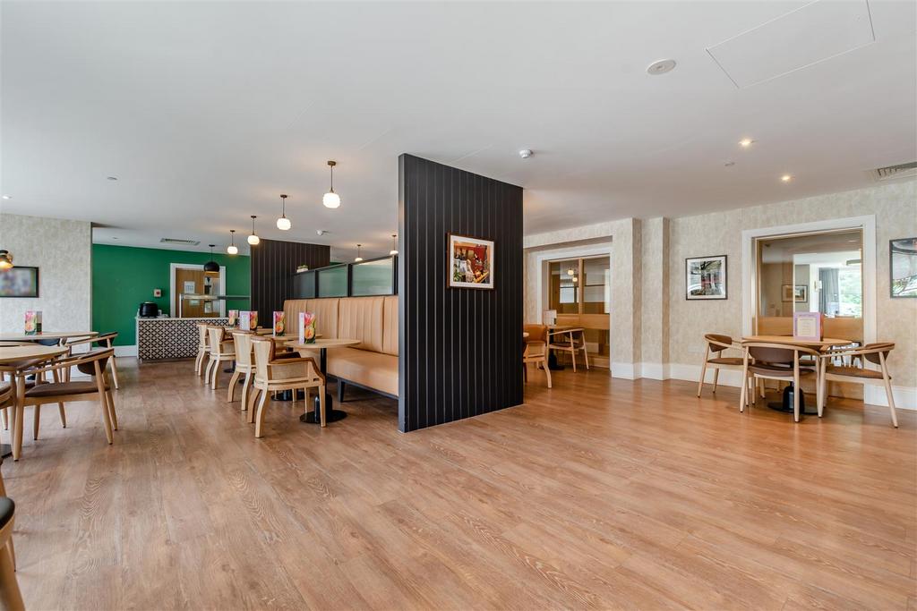 8650995-interior06.jpg