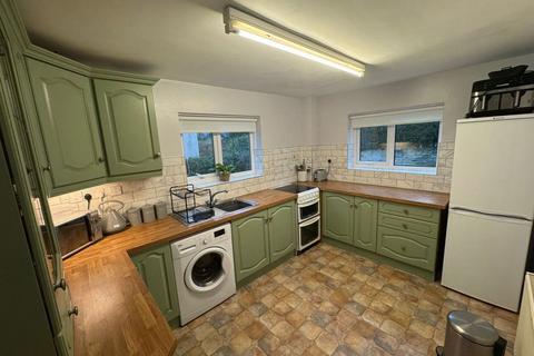 3 bedroom house to rent, New Radnor, Powys