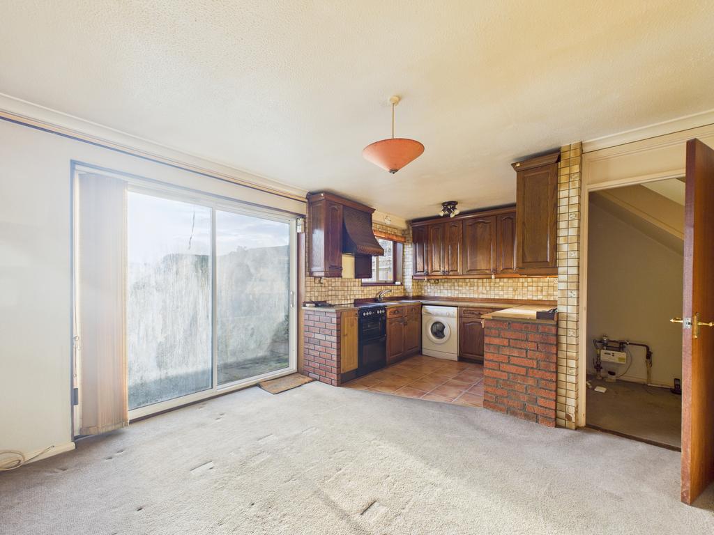 Kitchen 2