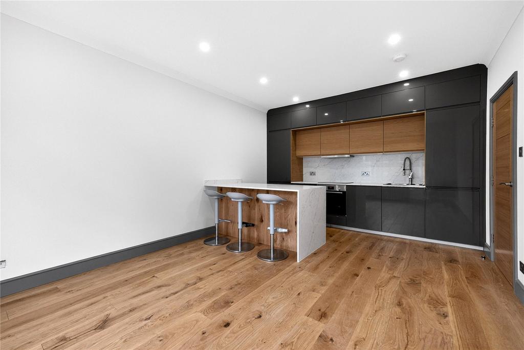 Reception/Kitchen