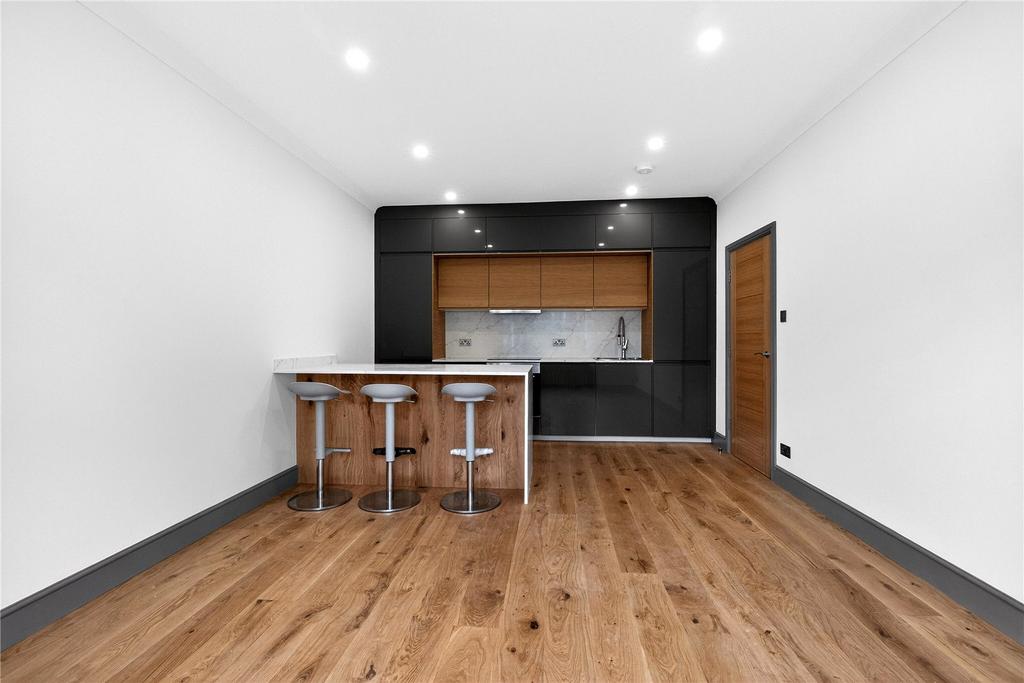 Reception/Kitchen