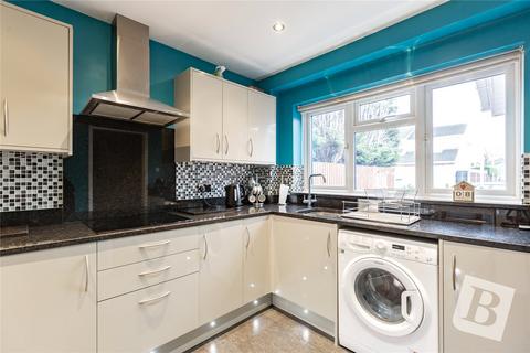 3 bedroom semi-detached house for sale, Chevington Way, Hornchurch, RM12