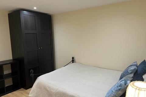 undefined, Springfield Road, Guildford GU1