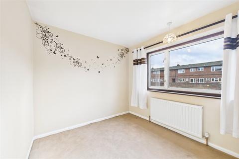 3 bedroom semi-detached house to rent, Hone Hill, Sandhurst, Berkshire, GU47