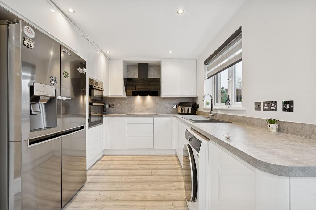 KItchen/ Diner