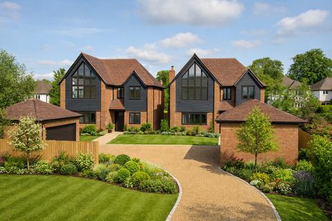 5 bedroom detached house for sale, at Nationwide, Main Road HP27