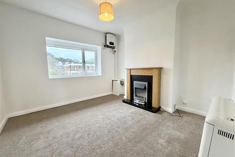 2 bedroom apartment to rent, Telegraph Road, Heswall, Wirral