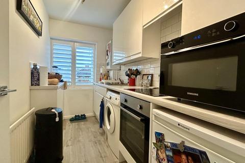 1 bedroom apartment to rent, New Church Road, Hove