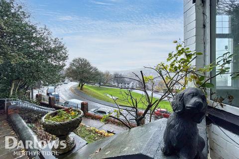 undefined, Farm Road, Bargoed