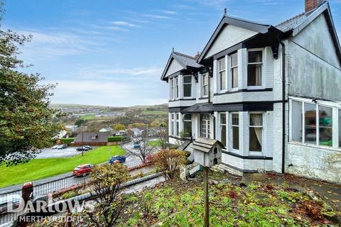 undefined, Farm Road, Bargoed