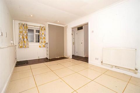 3 bedroom end of terrace house for sale, Norfolk Drive, St. Leonards-On-Sea