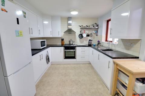 3 bedroom link detached house for sale, SPRUCE AVENUE, WATERLOOVILLE