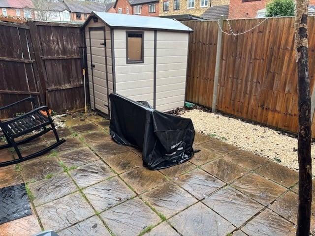 Enclosed patio garden