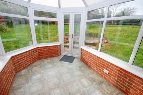 3 bedroom semi-detached house for sale, Viaduct Close, Clifton Links, Rugby, CV21