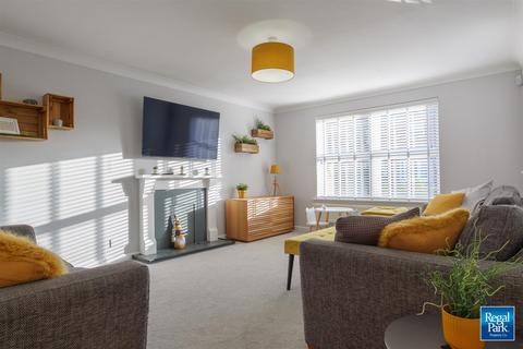 4 bedroom detached house for sale, Bevan Close, Peterborough PE8