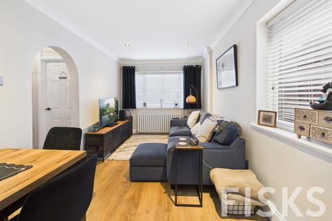 2 bedroom detached house for sale, Dovercliff Road, Canvey Island, SS8